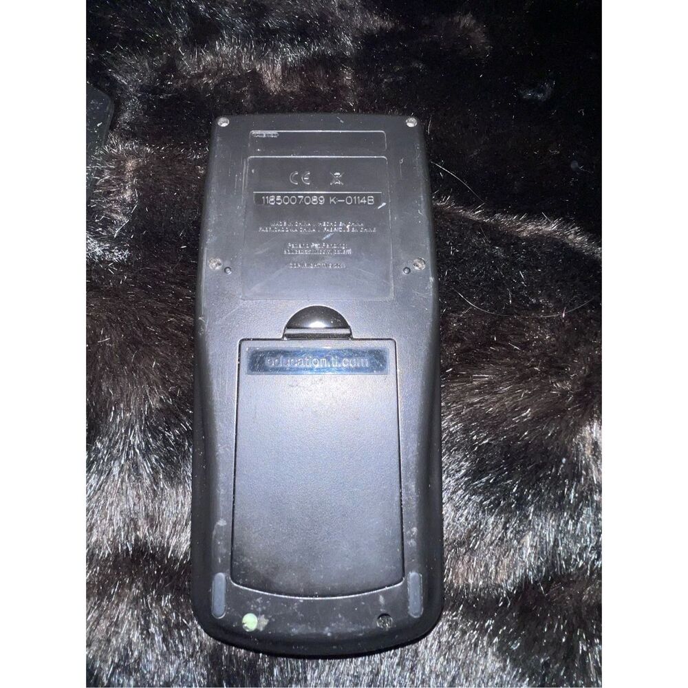 Texas Instruments T1-83 Plus Graphing Calculator - Black W/ Cover Tested Working - Picture 5 of 5